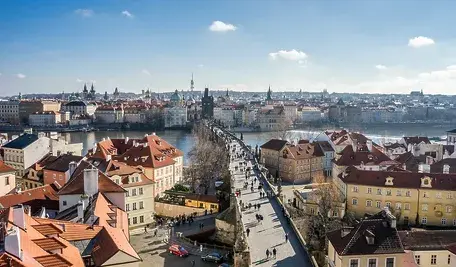 prague-7028470_1280_cropped.webp