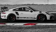porsche-7188677_1280.webp