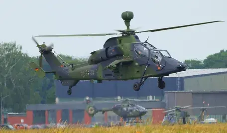 helicopter-6360769_1280.webp