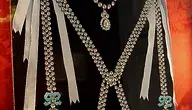 1496px-Collier_reine_Breteuil.webp
