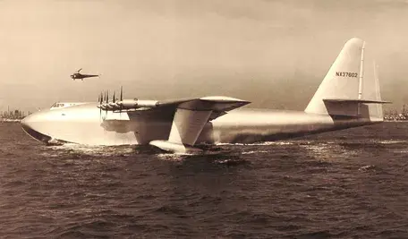 H-4_Hercules_2.webp