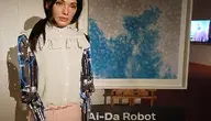 1263px-Ai-Da_Robot_at_Abu_Dhabi_Art.webp