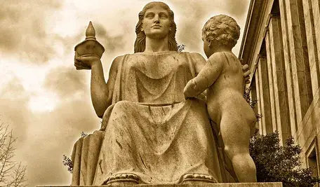 monument-172774_1280 OK.webp