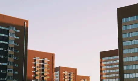 apartments-2619699_1280.webp