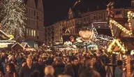 christmas-market-4705877_1280.webp