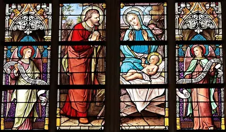 church-windows-2217785_1280.webp