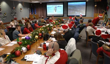 NORAD_Tracks_Santa_2007_Ops_Center.webp