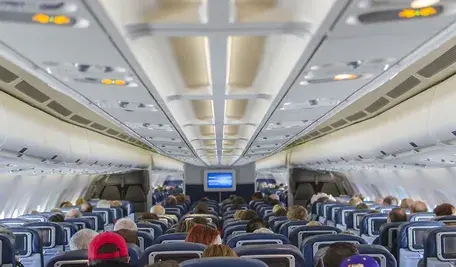 airplane-seats-2570438_1280.webp
