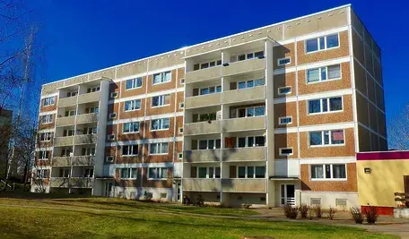 appartment-building-835817_1280.webp
