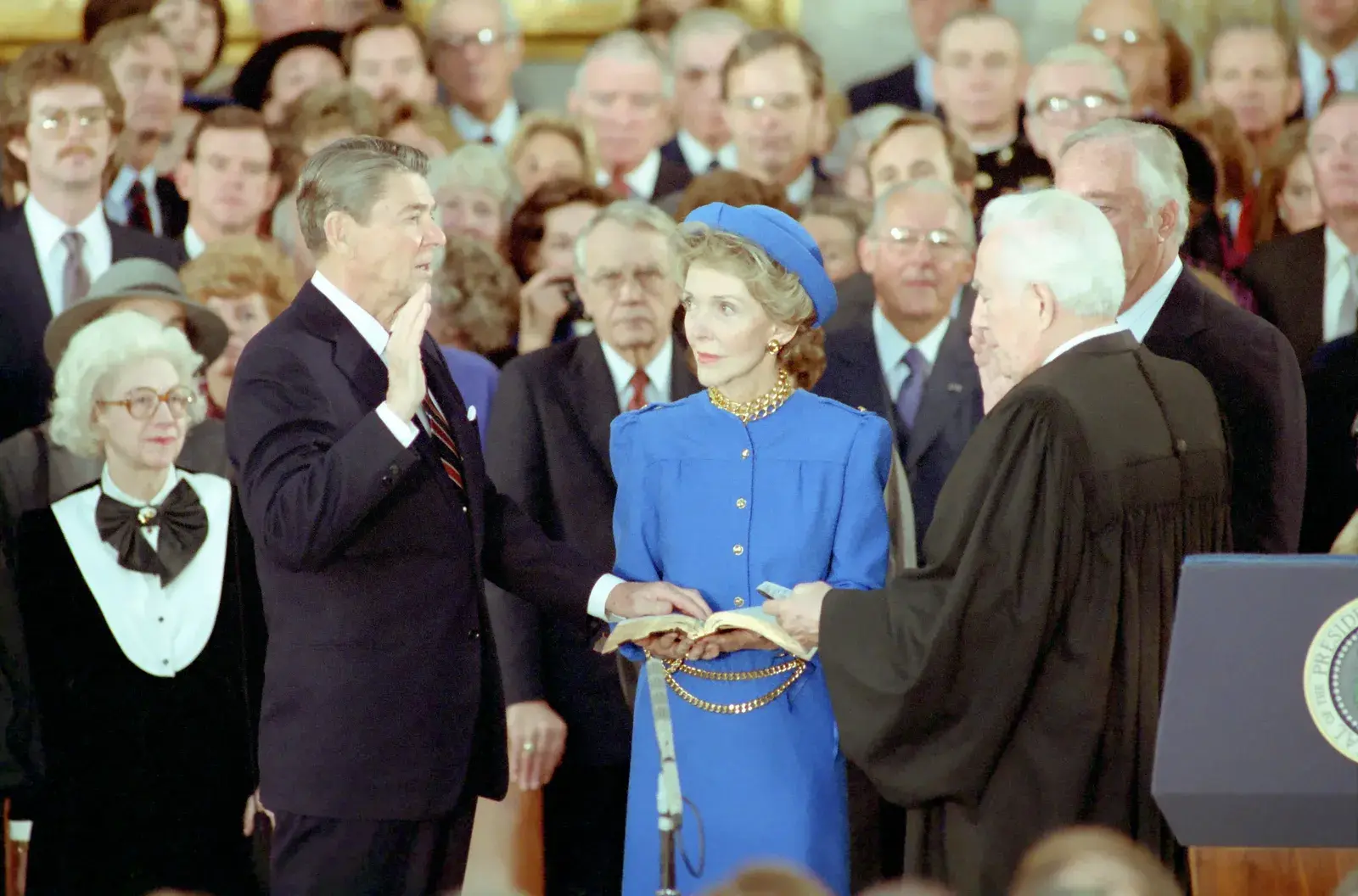 President_Ronald_Reagan_Being_Sworn_in_for_a_Second_Term_by_Chief_Justice_Warren_Burger_as_Nancy_Reagan_Observes_in_the_United_States_Capitol_Rotunda