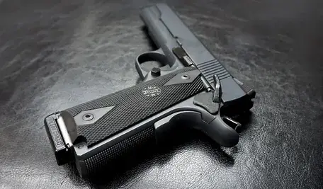 m1911-4736846_1280.webp