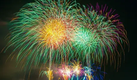 fireworks-180553_1280.webp