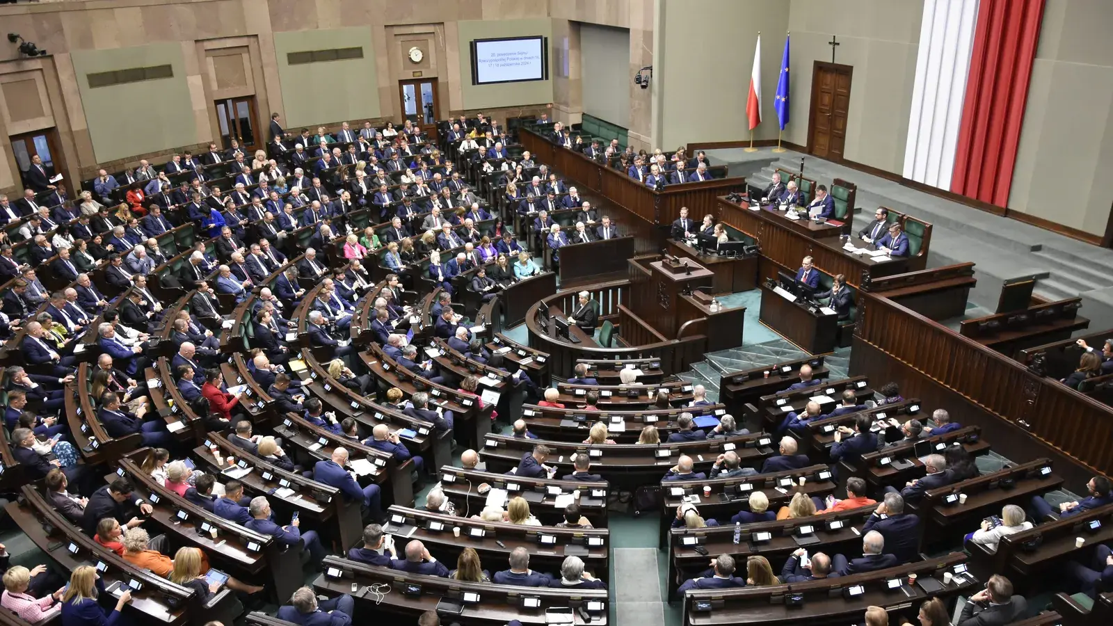 Miliarder ma odebrać głosy Konfederacji. Coraz głośniejsze spekulacje o nowej partii