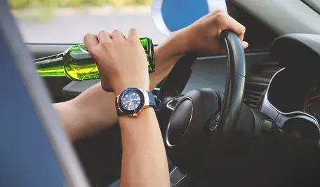 adult-1866883_1280.webp