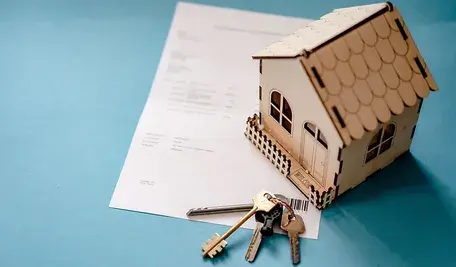 real-estate-6688945_1280.webp