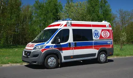 3227px-AMBULANS_FIAT_DUCATO.webp