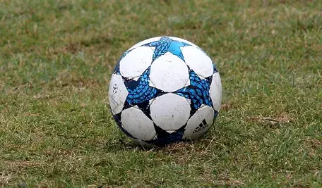 football-3231041_1280.webp