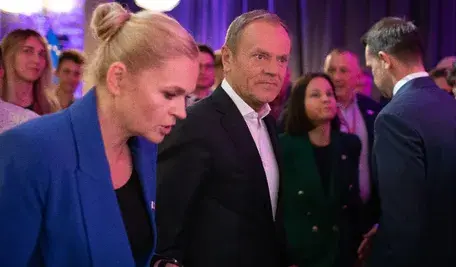 AWIK_Tusk_22102022_01.webp