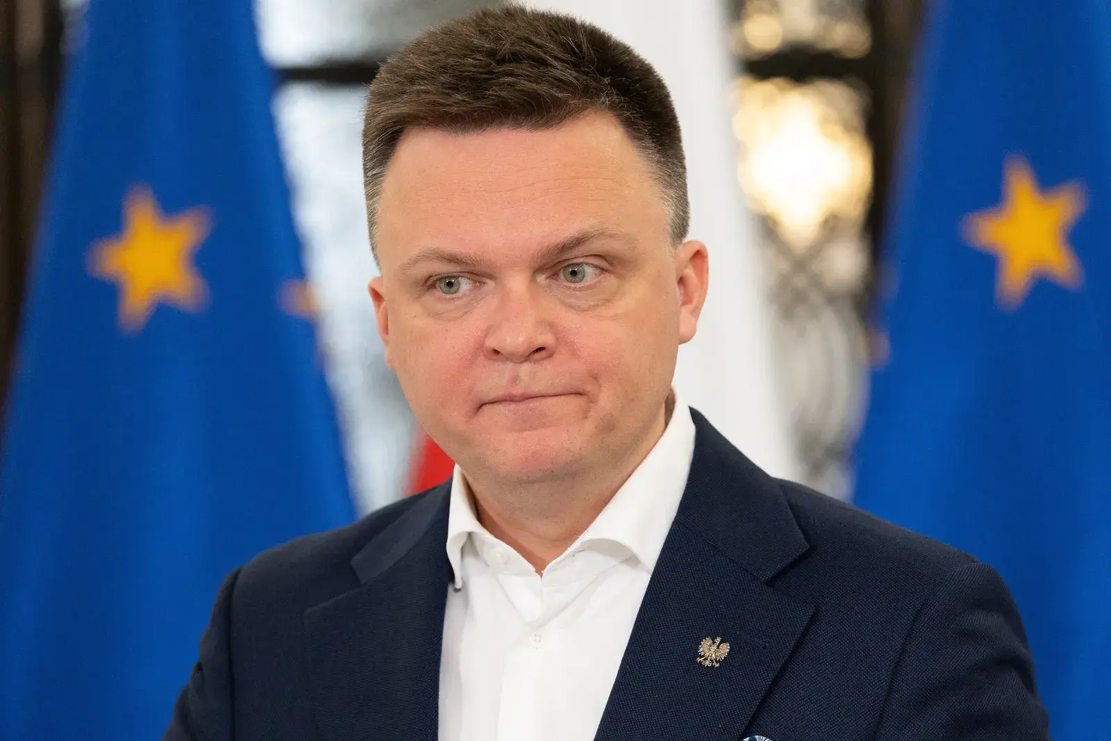 Sensacyjne oświadczenie Hołowni: "Namawiali mnie na zamach stanu". Zapowiada ujawnienie nazwisk