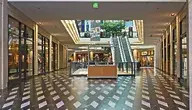 mall-3245949_1280 (1).webp