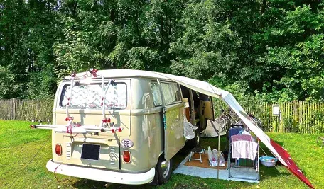 camping-1106782_1280.webp