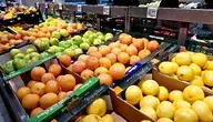 Polacy coraz częściej kupują żywność bez pestycydów – rośnie popularność lokalnych, świeżych i naturalnych produktów spożywczych w Polsce.
