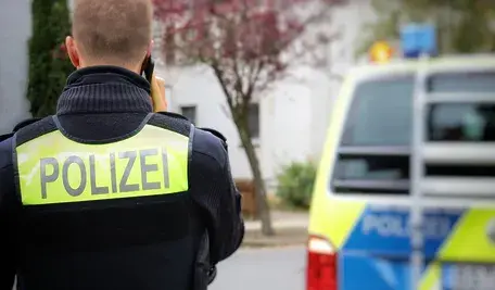 Horror w piwnicy: Burmistrz torturowana przez adoptowaną córkę