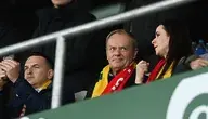 Donald Tusk Inga Ruginiene Adam Szłapka na stadionie w Kownie w czasie meczu Polski z Litwą