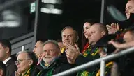 Donald Tusk na meczu Litwa–Polska – reakcja kibiców i ironiczny komentarz premiera w sieci