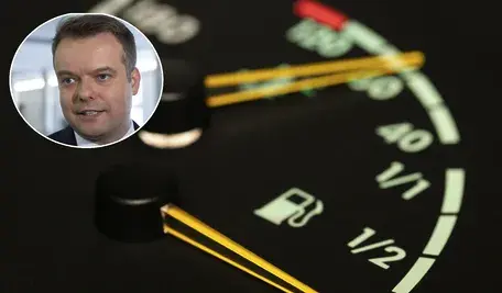 Poseł PiS Łukasz Mejza odniósł się do medialnych doniesień o przekroczeniu prędkości na trasie S3. W oświadczeniu przesłanym Polskiej Agencji Prasowej przyznał, że „źle się zachował” i zadeklarował gotowość do poniesienia konsekwencji.