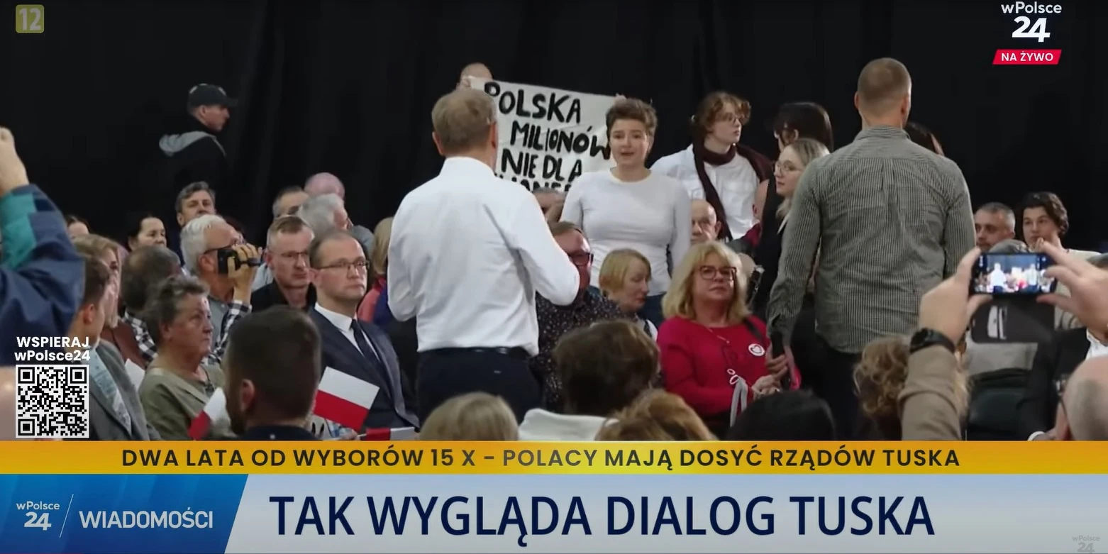 Awantura na spotkaniu z Tuskiem. Ochroniarze kontra kobiety. Premier: „Rozmawiać a nie krzyczeć”
