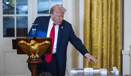 Donald Trump informuje o rozmowie telefonicznej z Władimirem Putinem