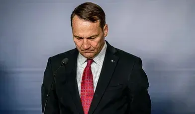 Radosław Sikorski, minister spraw zagranicznych Polski, podczas oficjalnego wystąpienia