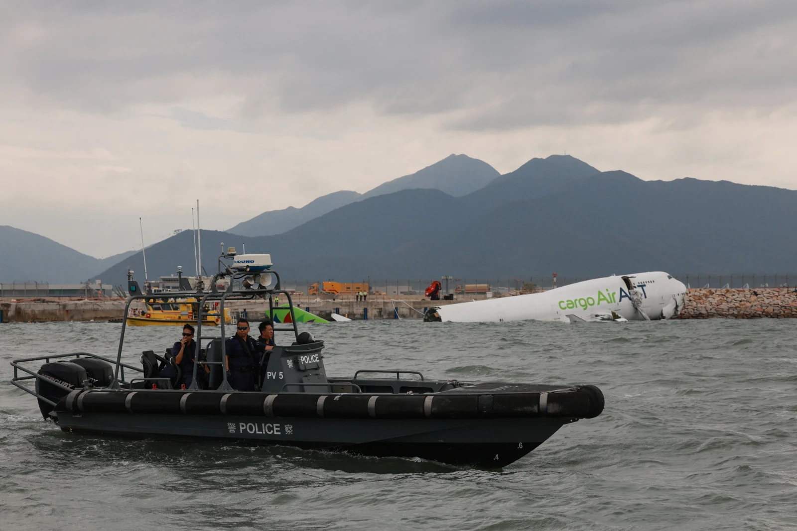 Katastrofa Boeinga 747. Wypadł z pasa prosto do morza