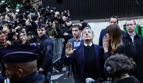 Od Pałacu Elizejskiego do celi w La Santé: droga Nicolasa Sarkozy’ego