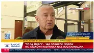 Władysław Frasyniuk pluje na żółnierzy, przed sądem okręgowym we Wrocławiu. Trwa proces byłego posla