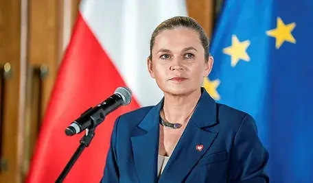 Barbara Nowacka, minister edukacji narodowej, podczas konferencji prasowej w siedzibie resortu.