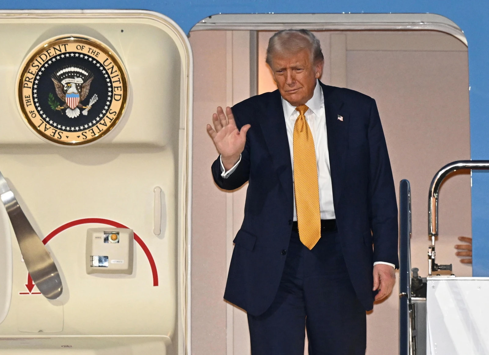 W ten sposób Trump może zostać prezydentem po raz trzeci? "Nie zrobiłbym tego"