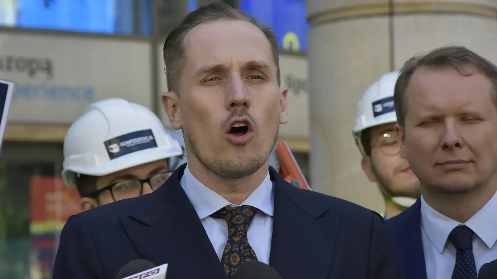 Poseł Konfederacji przyłapany w markecie. „Nie zasłaniał się immunitetem”