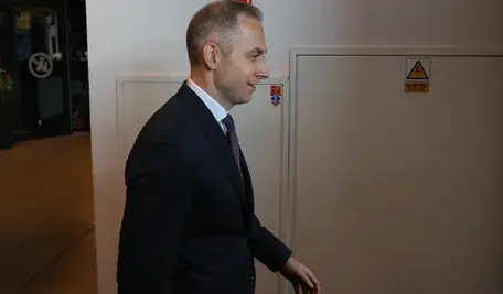 Wiceminister obrony narodowej Cezary Tomczyk na konwencji krajowej Platformy Obywatelskiej w ATM Studio w Warszawie, 25 bm. Podczas wydarzenia zainicjowany zostanie proces stworzenia nowego ugrupowania wraz z Nowoczesną i Inicjatywą Polską.