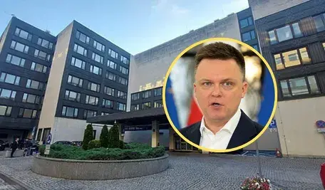 Budynek Domu Poselskiego w kompleksie sejmowym w Warszawie.