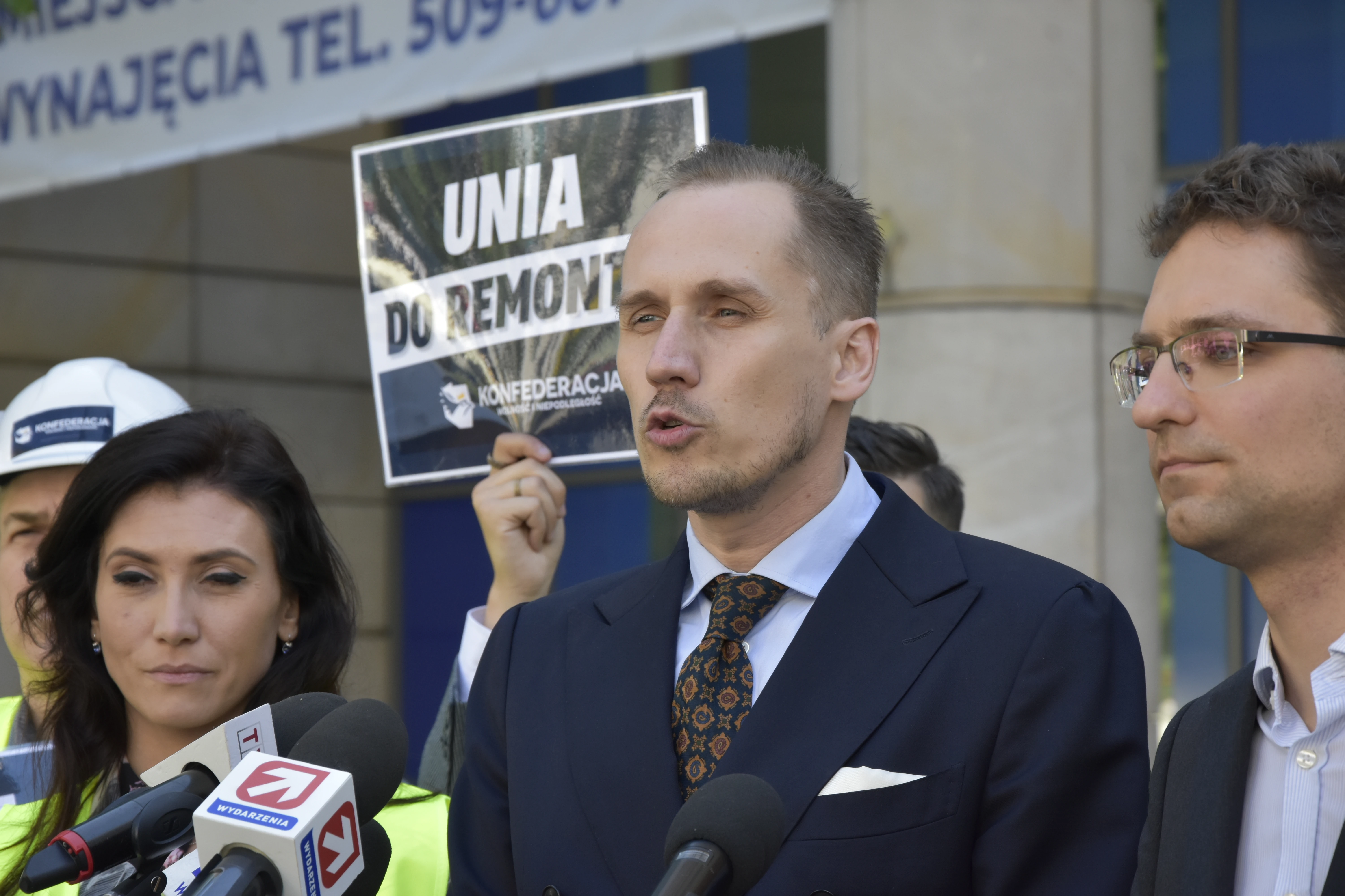 Dziennikarz "Wyborczej" mocno przesadził. Czy poseł poda go do sądu?