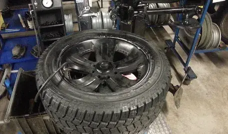 Wybierając się do Austrii, pamiętajmy o oponach zimowych 