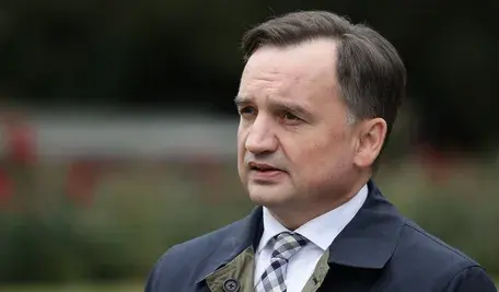 Zbigniew Ziobro – były minister sprawiedliwości chwali Viktora Orbána i krytykuje rząd Donalda Tuska.