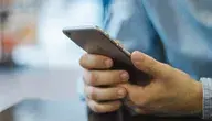 Nowy Jork – policja bada dach pociągu metra, na którym znaleziono ciała dwóch nastolatek zmarłych podczas niebezpiecznego trendu metro surfing