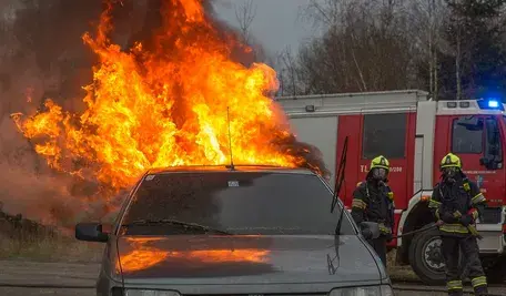 flames-5211457_1280.webp