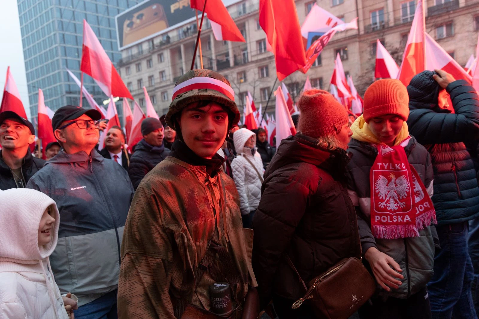 Telewizja o Marszu Niepodległości: "Naziści". Jest reakcja stacji po skandalu
