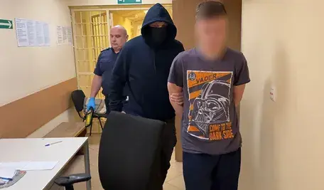 Zatrzymany 19-latek, który groził prezydentowi Karolowi Nawrockiemu w rękach policji