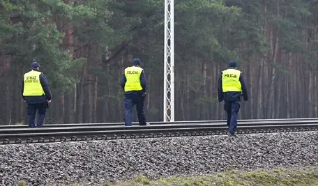 „Były szef Agencji Wywiadu Andrzej Derlatka komentuje zagrożenie sabotażem i proponuje wprowadzenie stanu wyjątkowego w Polsce.