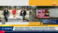 Śmierć 32-latki na Mazowszu. Dziennikarze telewizji wPolsce24 m. in. Agata Rowińska i Wojciech Biedroń w studio telewizyjnym zdjęcie płotu z banerem protestacyjnym